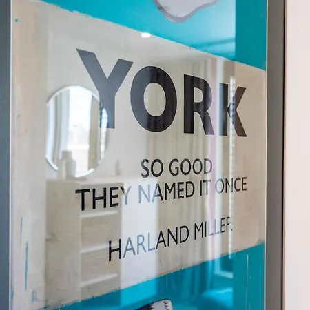 Out Of Office @ Ryedale House Apartment York Exterior photo
